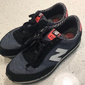 New Balance 410 Tennis Shoes